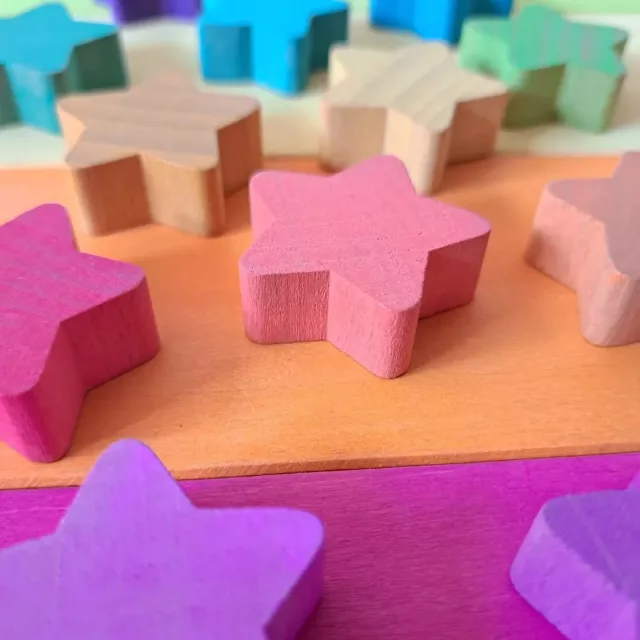 Stars Team, moons Team? All together? ✨🌙🌀

📸 By @spelenleren 💕

#ocamora #toysteam #woodenstars #woodenmoon #lifeincolours #rainbowtoys #handmadetoys